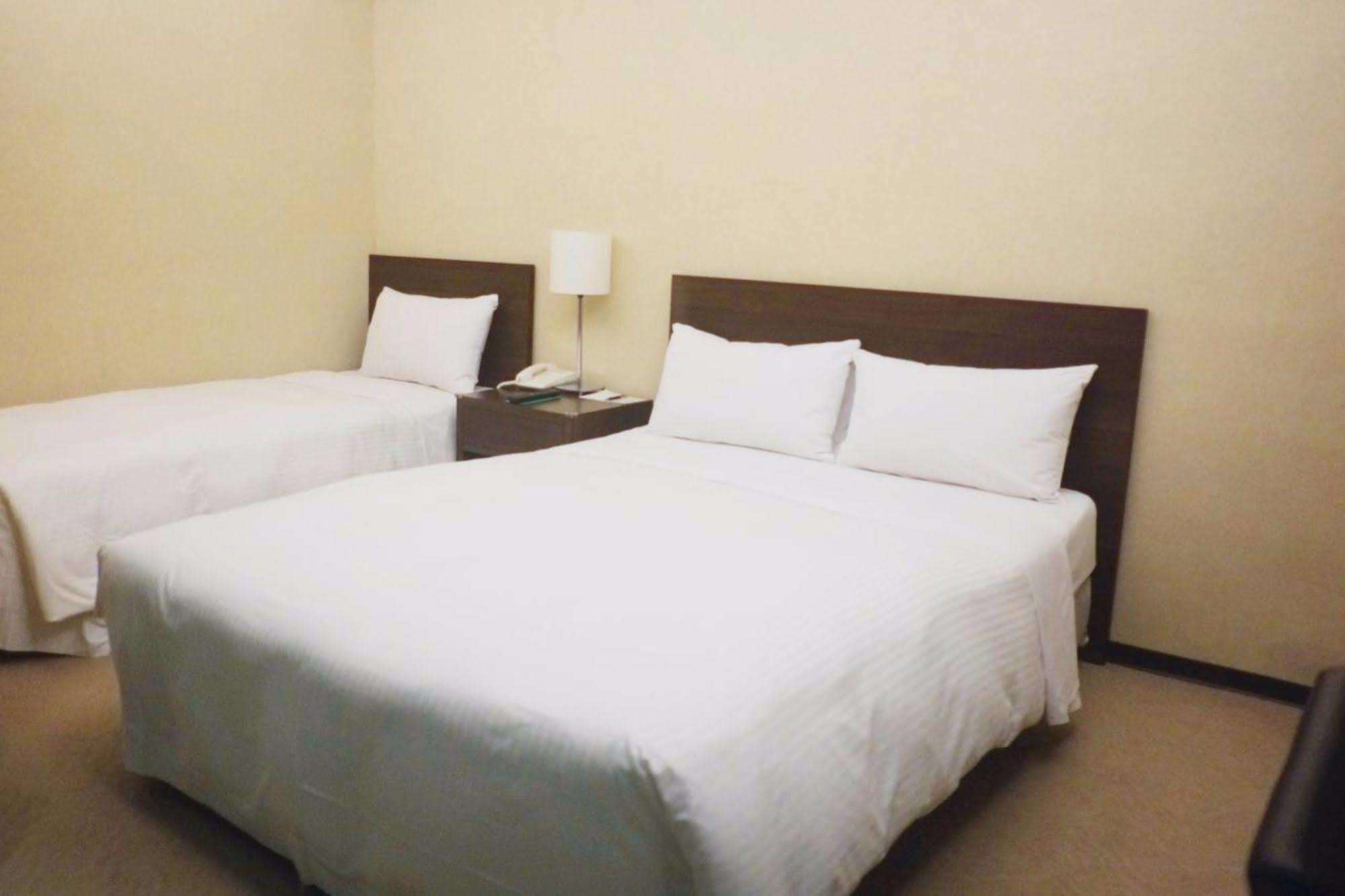 Onetel - Ximen Hotel Zhonghe  Luaran gambar